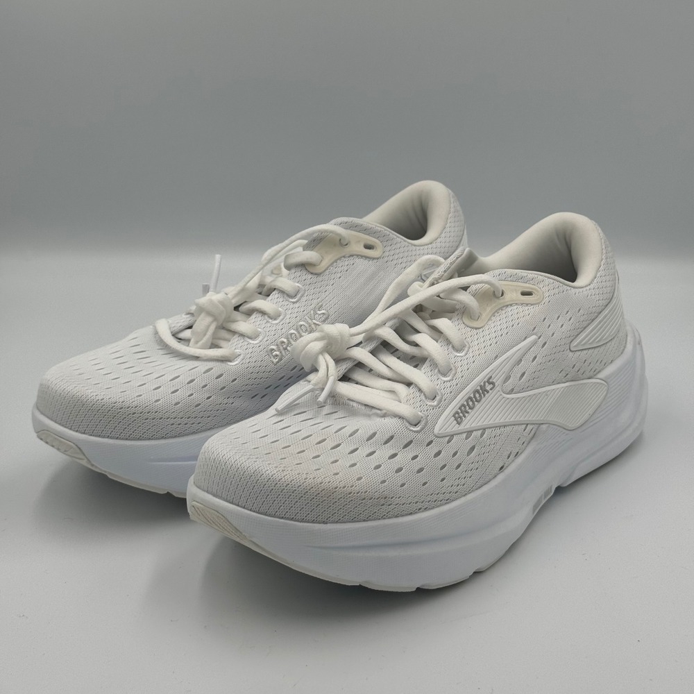 Brooks White Ghost Max Running Shoes 7.5 NO BOX